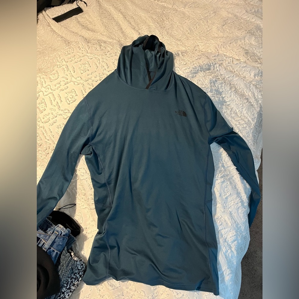 Men’s north face size medium- never worn